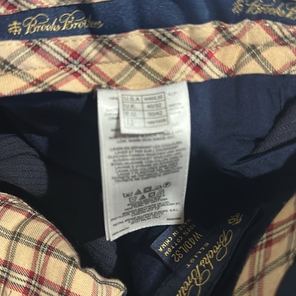 Brooks Brothers Elliot dark navy Pants pockets front back 100 % cotton corduroy - Picture 8 of 12